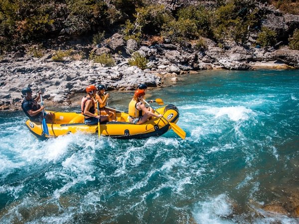 Explorez l'Adrénaline du Canyoning en Lozère : Une Aventure en Pleine Nature
